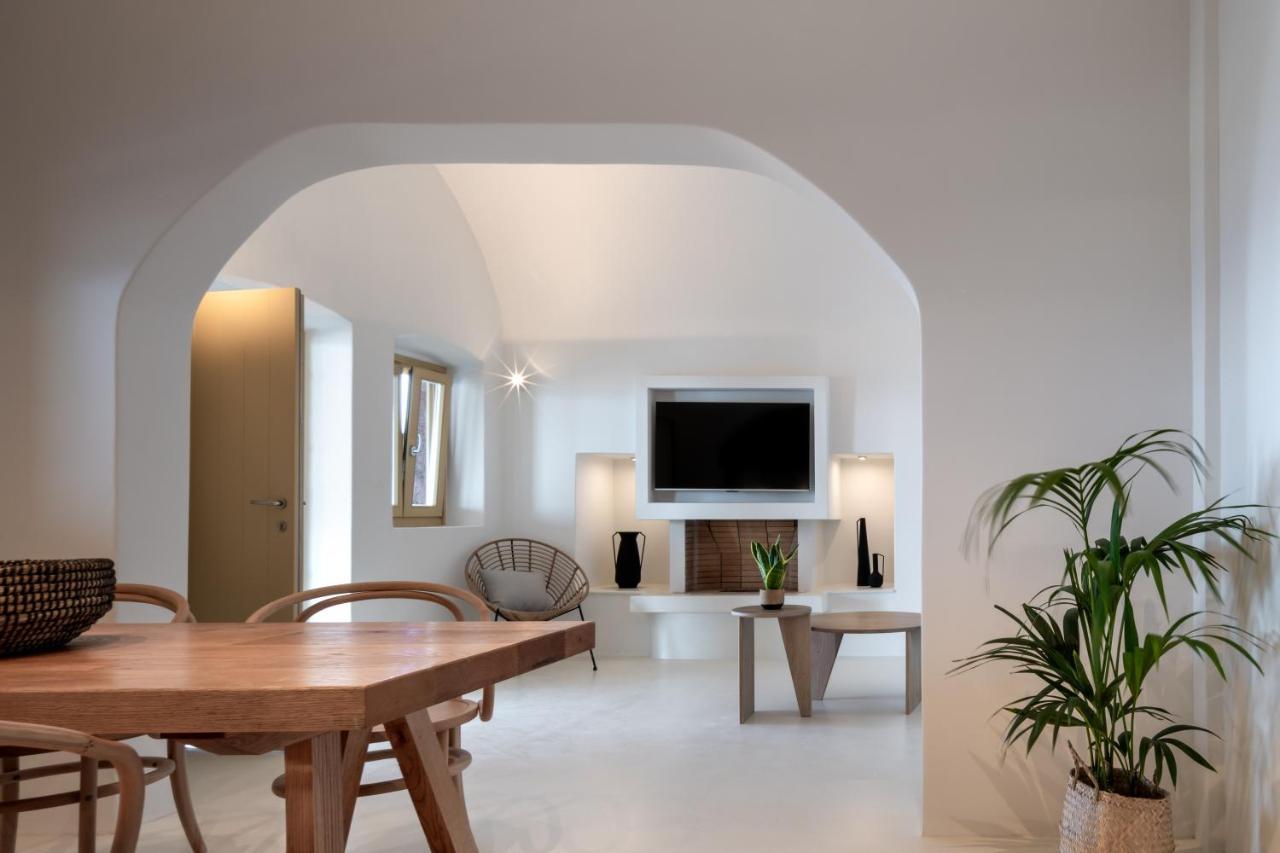 Colombos Beachfront Foinikia  Luaran gambar